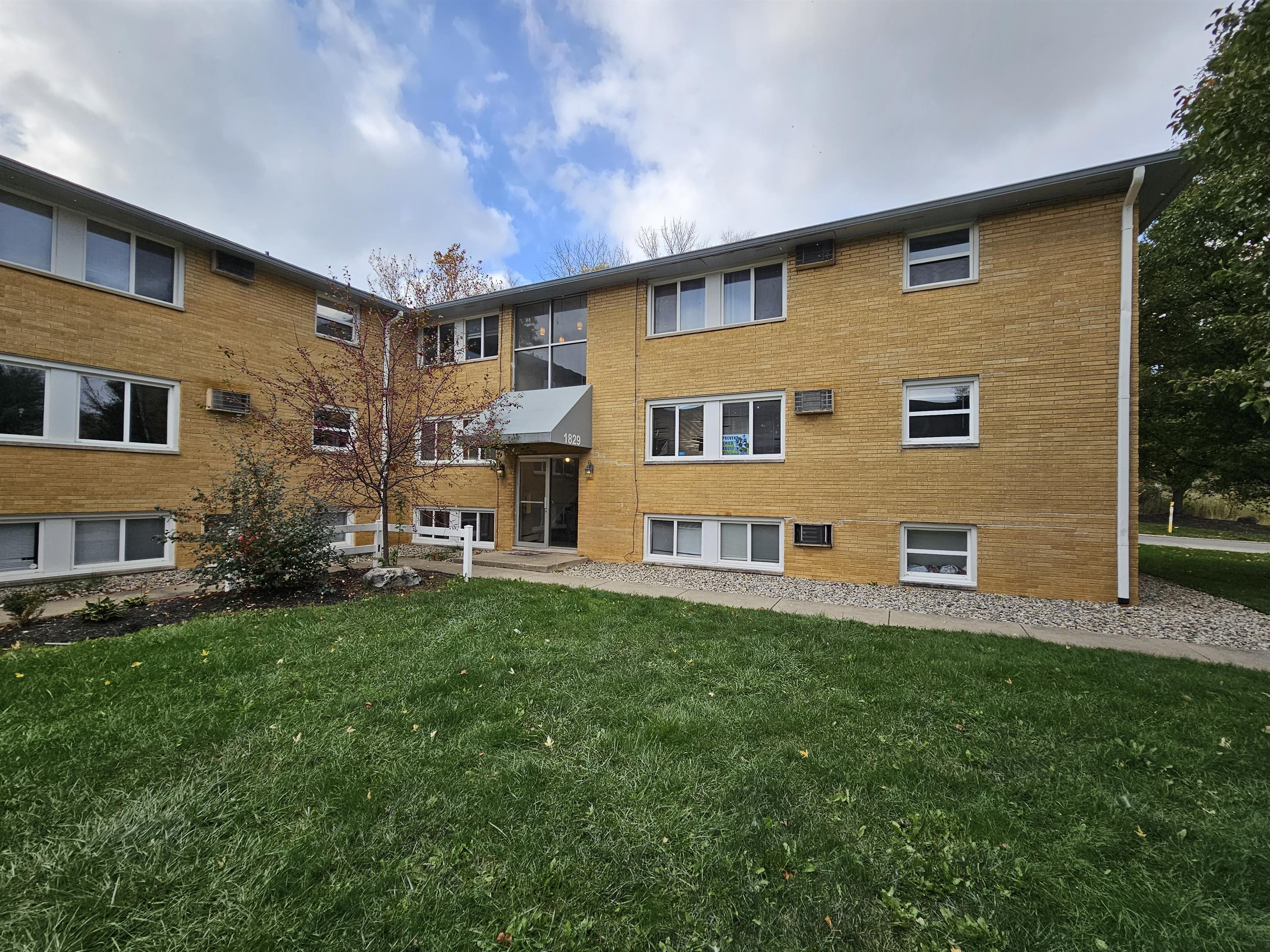 1829 East 8th Street - 4