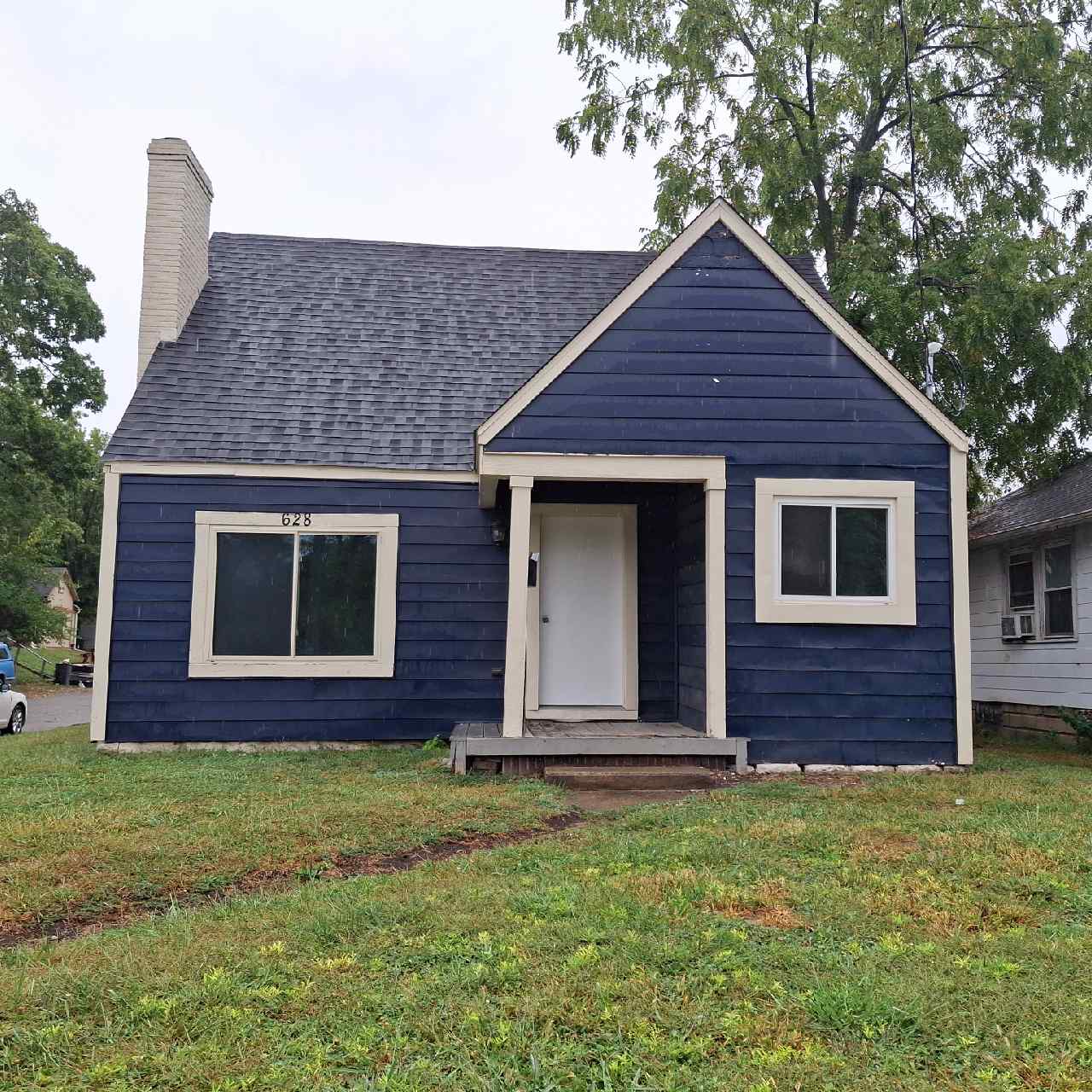 Property main image