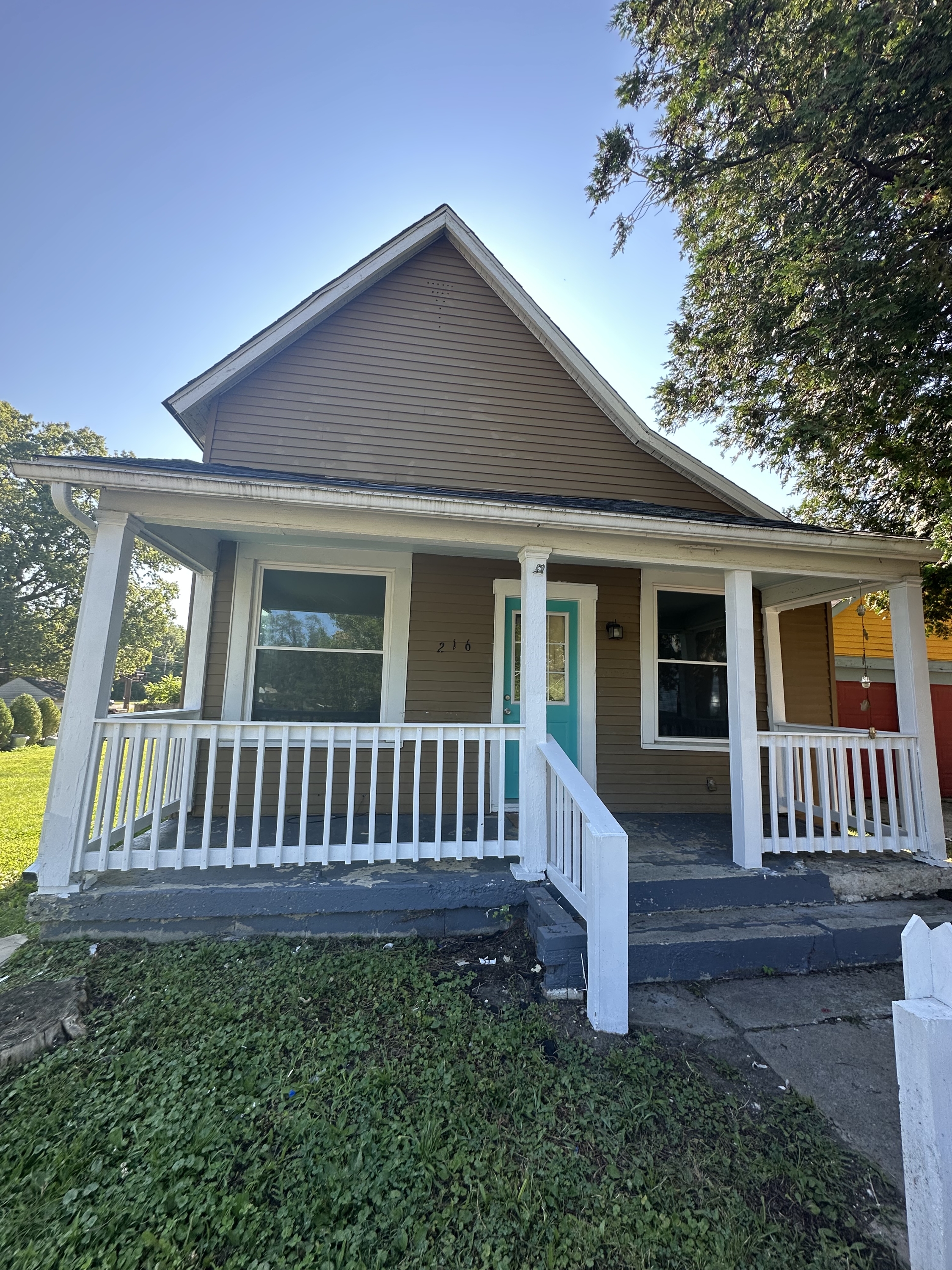 Property main image