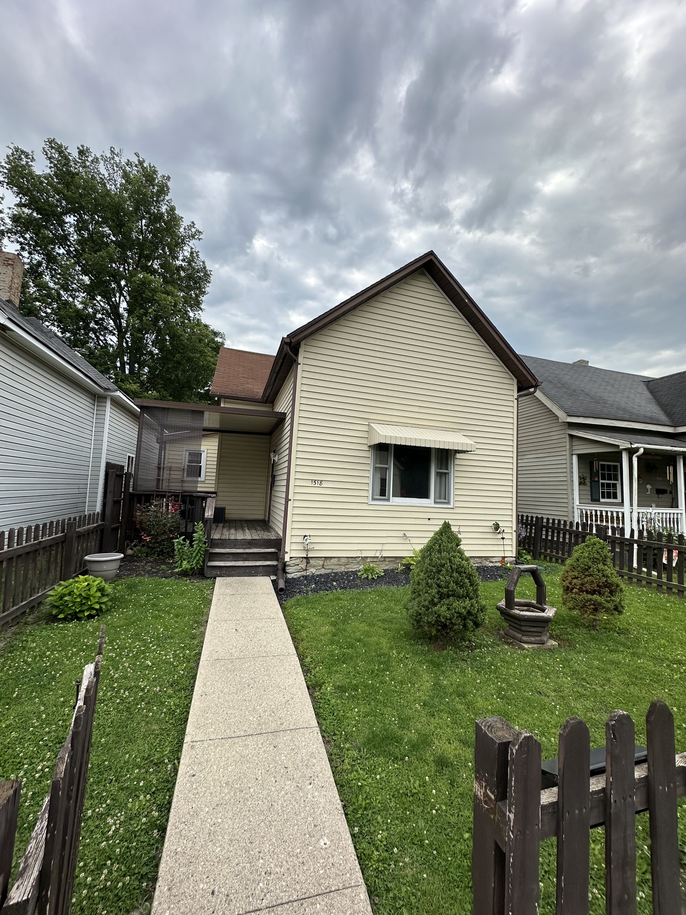 1518 Pearl Street