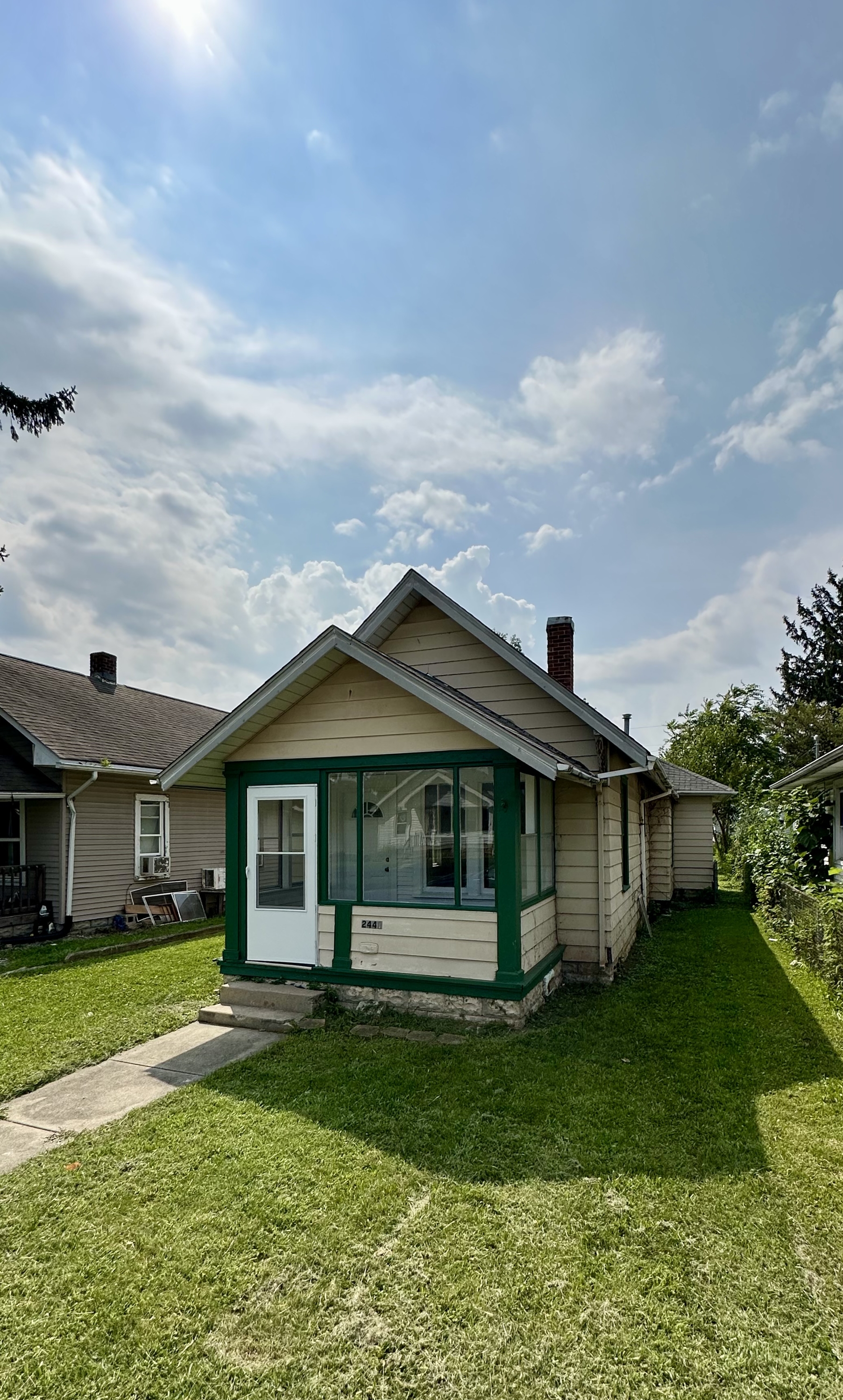 Property main image