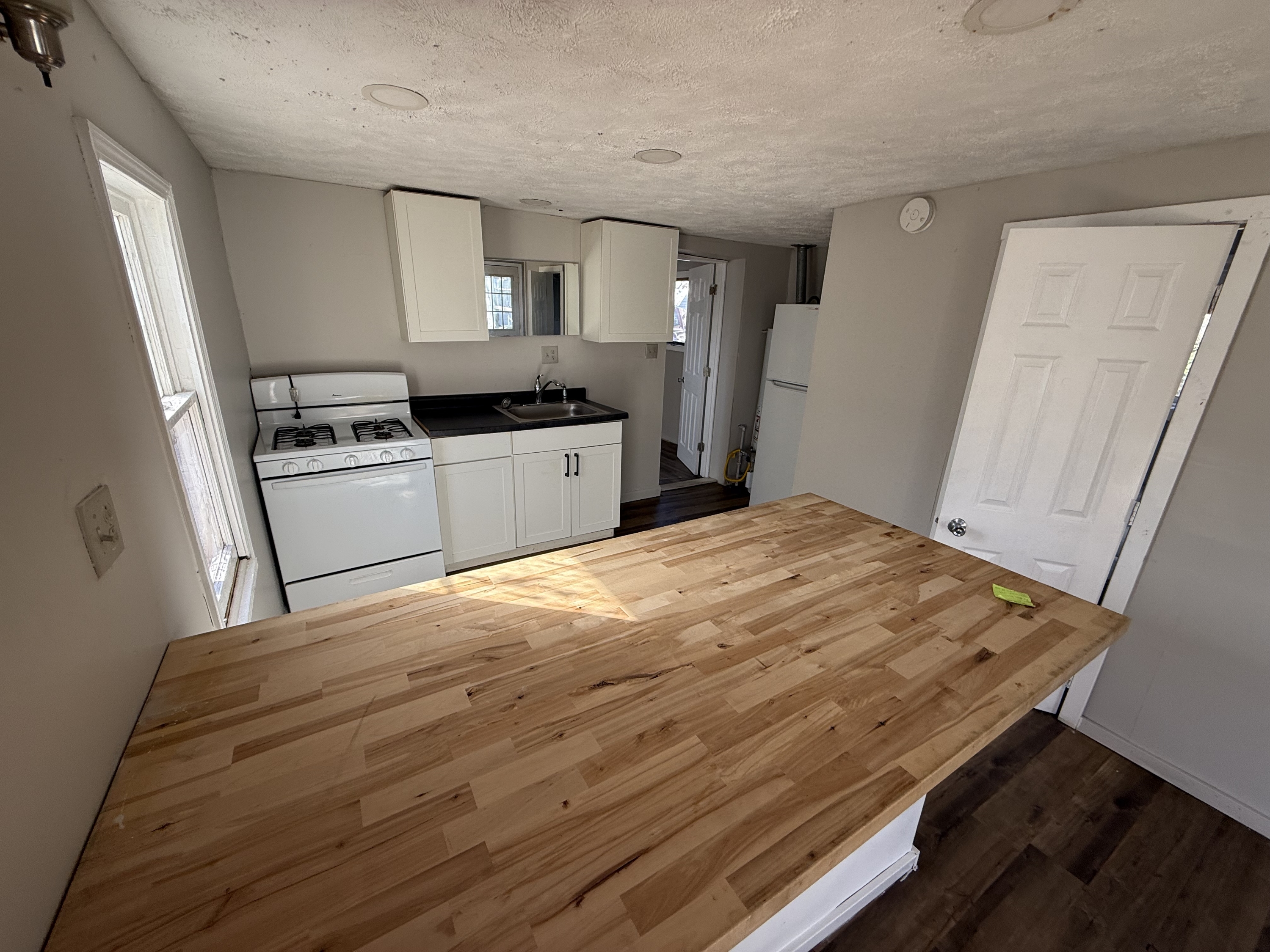 1707 East Memorial Drive Apt 2