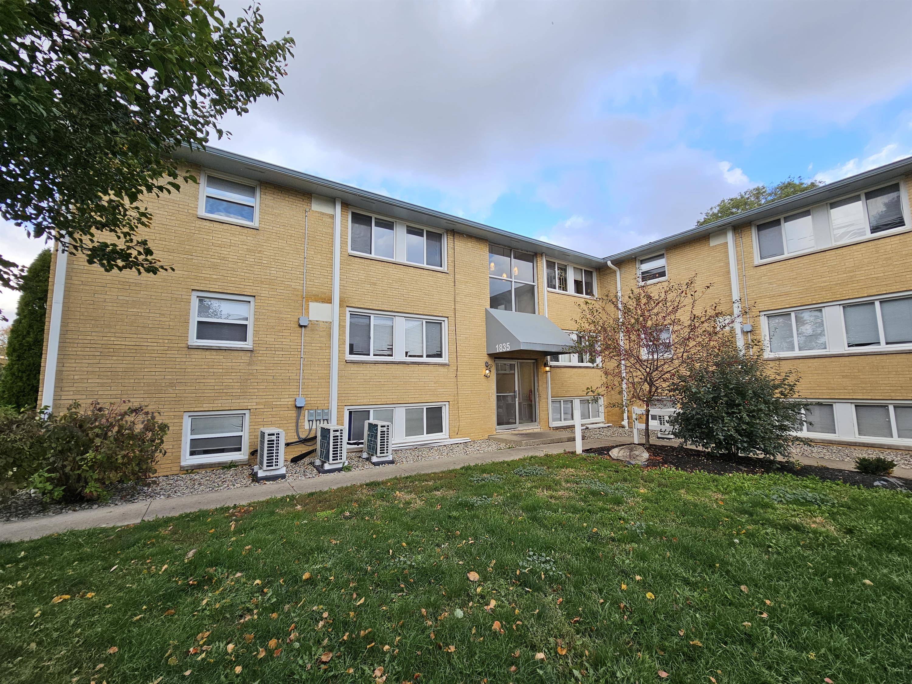 1835 East 8th Street - 2